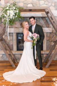 Bride & Groom portrait at Chippewa Retreat Resort