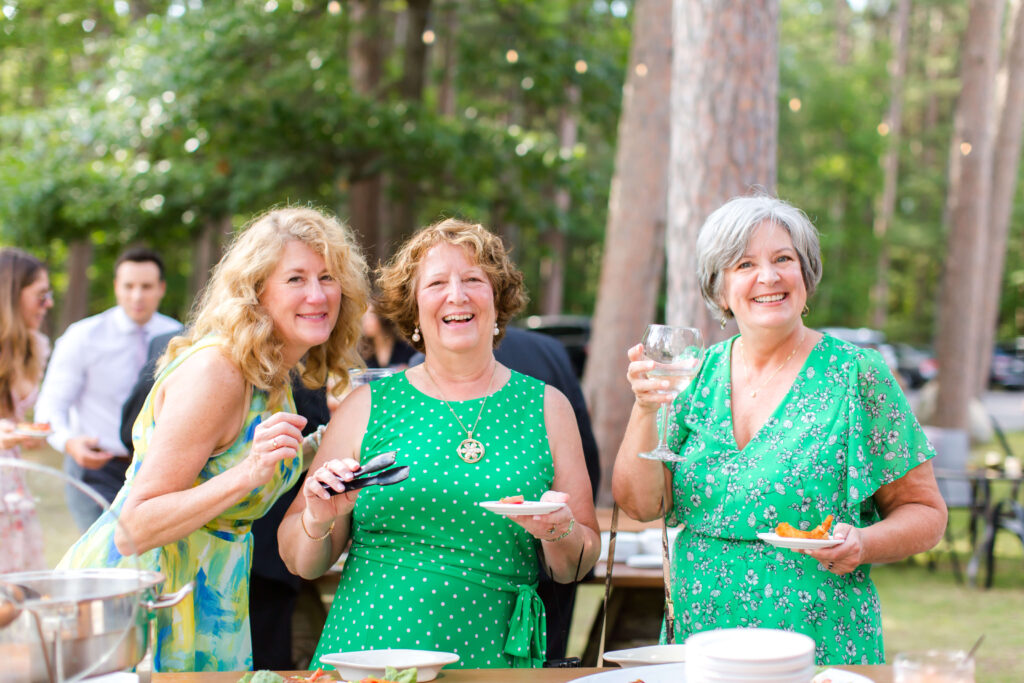 Guests enjoying rehearsal dinner in Minocqua WI 
